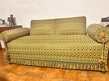 Divano ottomano dell’800