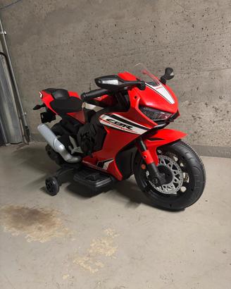 minimoto elettrica 12 v replica Honda CBR rr