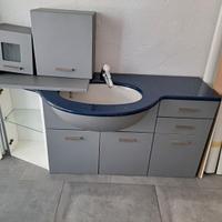 mobile bagno Argento e top granito blu 