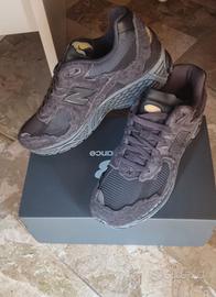 New Balance 2002r black phantom