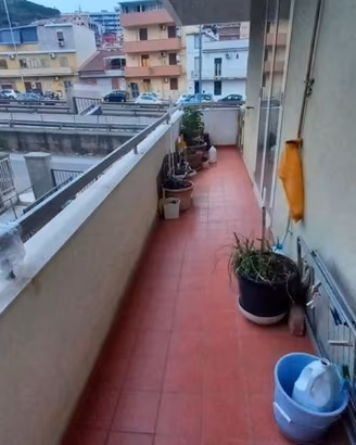 Svincolo Me-centro,nuda proprietà di 4 vani e