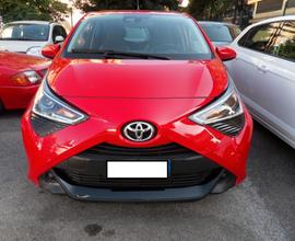 Toyota Aygo Connect 1.0 VVT-i 72 CV 5 porte x-clus