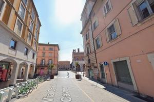 Stanza Singola LIBERA DA SUBITO - Centro Piacenza