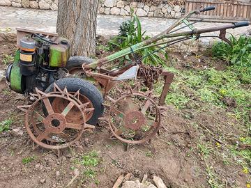 trattore grillo 12 cv