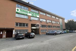 UFFICIO A CINISELLO BALSAMO