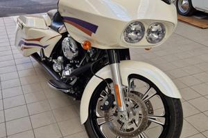 Harley-Davidson Road Glide C.V.O