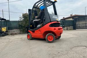 S113 Muletto Linde 16 q triplex alzata libera 420 