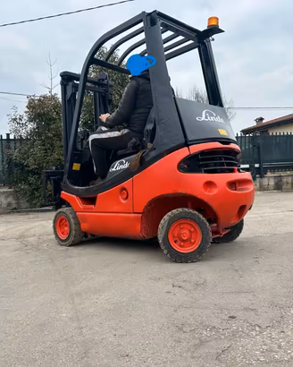 S113 Muletto Linde 16 q triplex alzata libera 420 