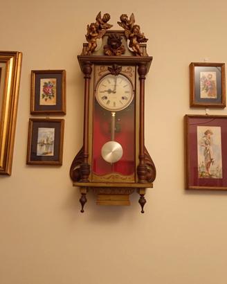 Orologio a pendolo da parete