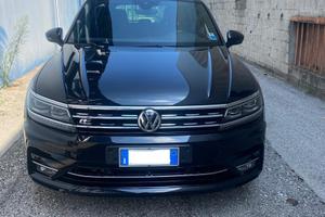 Volkswagen Tiguan R line