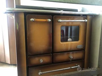 Stufa cucina a legna