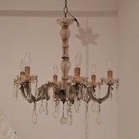 Lampadario con gocce in cristallo