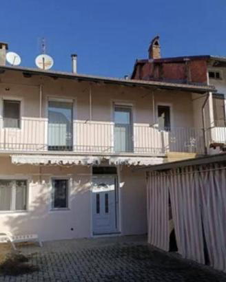 Immobile in asta di 132 m² con 5 locali a Caluso