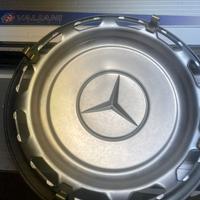 Mercedes borchie