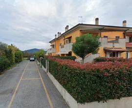 3 vani con POSTO AUTO e GIARDINO Castelnuovo Magra