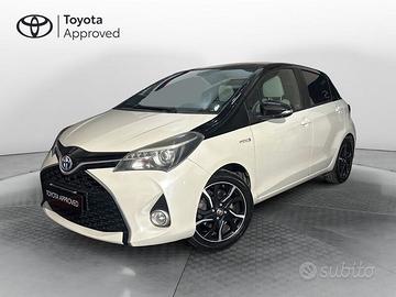 Toyota Yaris 1.5 Hybrid 5 porte Trend Platin...