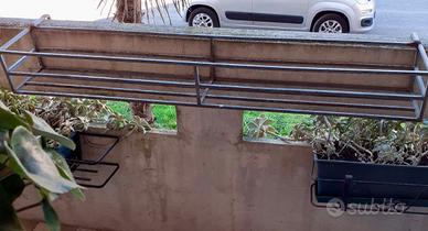 Fioriera in ferro da balcone terrazza