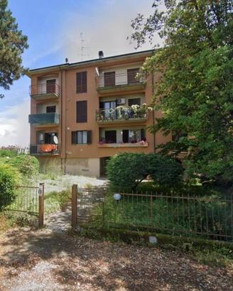 Immobile in asta di 89 m² con 4 locali e box auto 