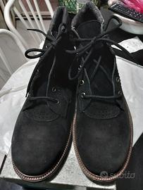 polacchino nero nuovo n 44 