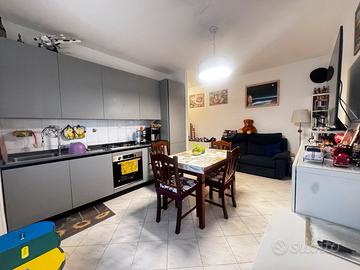 Comodo bilocale con posto auto e soffitta