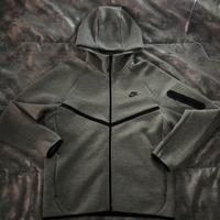 Nike Tech