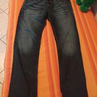 jeans uomo taglia 32