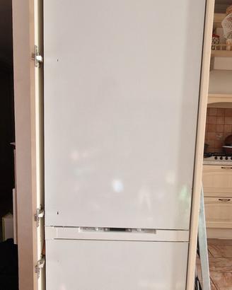 FRIGO Da  Incasso CONGELATORE Electrolux 305 LT