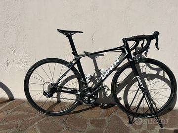 Giant advanced tcr