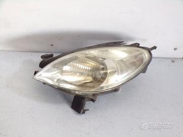 Faro anteriore sinistro Citroen Xsara Picasso 2008