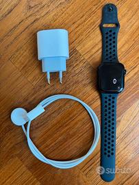 Apple watch serie 7 45mm midnight nike sport band