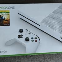 XBOX ONE S 500GB TITANFALL BUNDLE - NUOVA