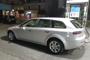 Alfa romeo 159 sportwagon anno 2009. Km 221.000