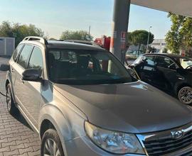 auto SUBARU FORESTER SUV 4X4 3 SERIE GPL