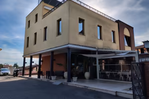 Appartamento bilocale con terrazzo abitabile