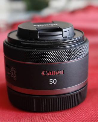 Canon RF 50mm f/1.8 STM