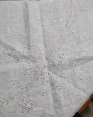 Lino disegnato per centri
