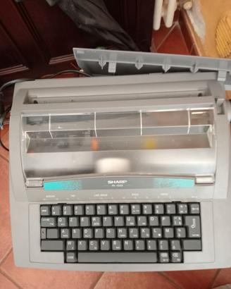 Macchina da scrivere