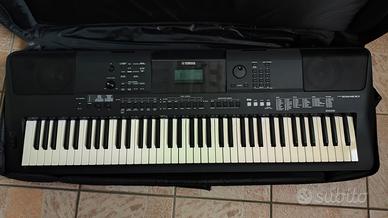 Tastiera Yamaha PSR EW400