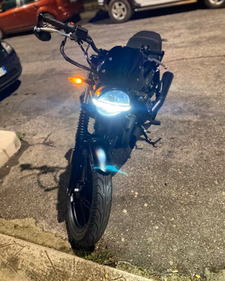 Moto guzzi V7 IV