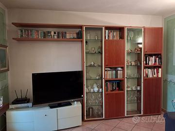 N° 2 composizioni di mobili per soggiorno MOLTENI