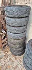 8 ruote complete e 4 copricerchi