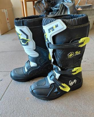 Stivali n°35 Motocross Enduro Fm Racing STORM