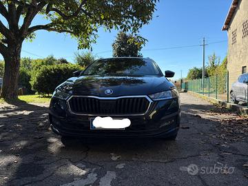 Skoda octavia 1.5 e-tech DSG ambition mild hybrid