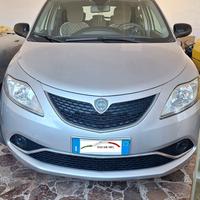 Lancia Ypsilon 1.3 MJT 16V 95 CV 5 porte S&S Gold