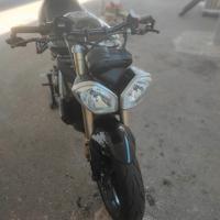 Triumph Street Triple 675 - 2012