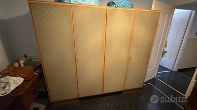 Armadio vintage anni 60 con 4 ante