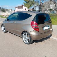 Mercedes classe A 180 2.0 Avantgarde Coupé 110cv