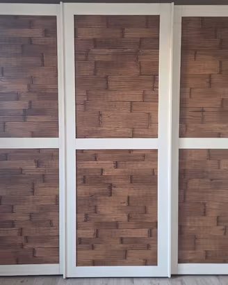 Armadio in legno 