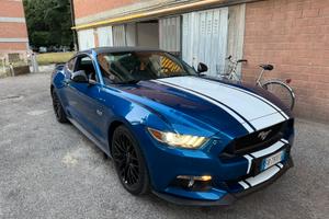 Ford Mustang gt 5.0 v8