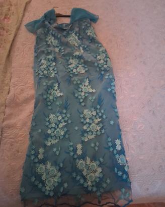 vestito +stola +scarpe